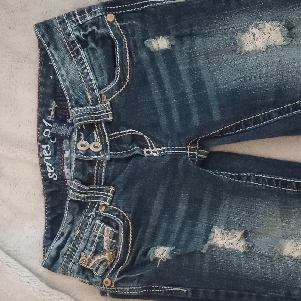 Series 31 Amethyst ripped Boot cut size 1 jeans